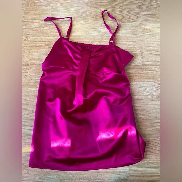 Beautiful camisole - Picture 1 of 2